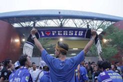 Umuh Peringatkan Bobotoh Gelar Perayaan di Bandung Saja