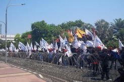 Tolak RPP Pengupahan, Buruh Jatim Turun ke Jalan