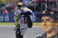 Di Sepang Rossi Bisa Jadi Juara Dunia Asal....