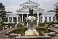 Museum Gajah, Museum...
