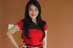 Ratna Dwi Jayanti, Melayani dengan Senyuman