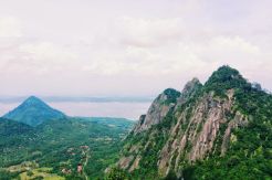 Menikmati Keindahan Purwakarta dari Gunung Bongkok