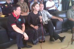 Si Goyang Ngebor Bikin Heboh Kantor Wali Kota Manado