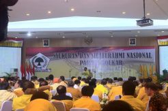 Ical dan Agung Duduk Satu Meja di Silatnas Golkar