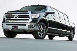 Tundrasine Mobil Delapan Pintu dari Toyota