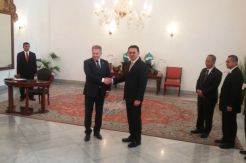 Sambangi Balai Kota, Presiden Finlandia Tawarkan Bus Listrik