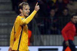Cedera Rakitic Rusak Rencana Barcelona