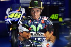 Rossi Peringati Lorenzo dan Marquez Waspada Musim Depan