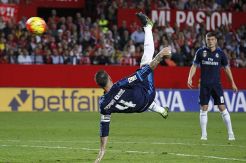 Tendangan Akrobatik Ramos Berbuah Petaka