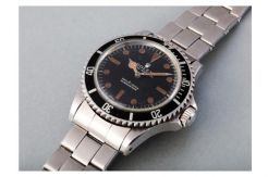 Jam Tangan James Bond Dilelang