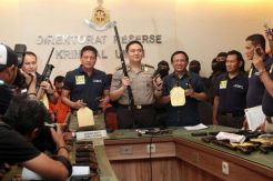 Polda Kesulitan Tangkap Penjual Senjata Api ke Perampok