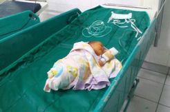 Bayi Laki-Laki Dibuang di Kantor YPAB
