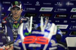 Libur Tiga Bulan, Lorenzo Haramkan Sentuh YZR M1