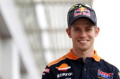 Stoner Tak Sabar Ngebut Lagi dengan Ducati