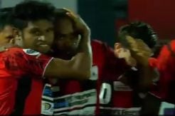 Lancine Kone Bawa Persipura Buka Peluang ke 8 Besar