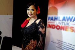Vina Panduwinata Kembali Sapa Para Penggemarnya