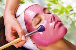 8 Masker Buah Segar yang Mudah Dibuat di Rumah