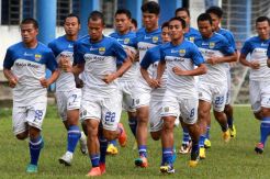 Preview Persib Bandung vs Pusamania: Misi Wajib Menang!