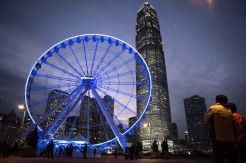 Nikmati Keindahan Macau di Atas Bianglala Raksasa