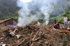 Bukit Sibayak Longsor Timpa 5 Rumah di Karo
