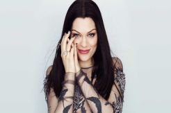 Jessie J Senang Terlahir Seksi