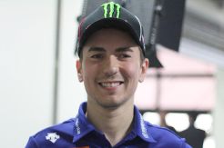 Antusiasme Warga India Buat Lorenzo Terpana