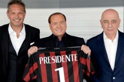 Bantah Dikucilkan, Pelatih Milan Umbar Kedekatan dengan Berlusconi