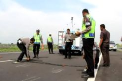 Begini Suasana Olah TKP Kecelakaan Maut di Tol Cipali