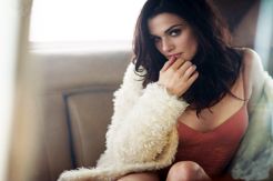 Rachel Weisz: Dia Terlalu...