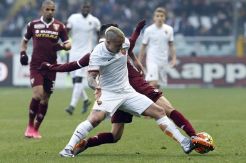 Penalti Lopez Buyarkan Poin Sempurna Roma