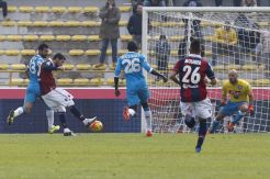 Dibungkam Bologna, Napoli Gagal Geser Inter