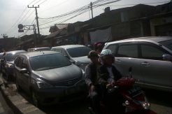 Awal Pekan, Depok Dikepung Macet