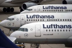 Berlin-Egypt Flight Bomb Threatened