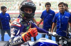 Lorenzo Ngaku Beruntung Menang Atas Rossi