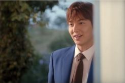 Lee Min Ho Tak Terpopuler...