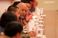 Dicecar Indro Warkop...