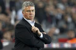 Mantan Pemain Chelsea Dukung Hiddink Gantikan Mourinho