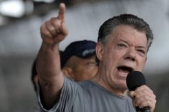 Presiden Kolombia Legalkan...