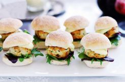 Sajian Utama Hari Raya, Mini Chicken Burger with Lime Mayo