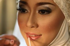 Riasan yang Sesuai dengan...