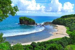 30.000 Wisatawan Padati Pantai di Gunungkidul