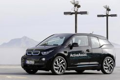 HUT Ke-100, BMW Bangun Mobil Konsep Otonom