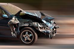 Mabuk saat Kendarai Sedan Mewah, Wanita Cantik Tabrak Mobil Polisi