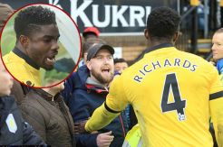 Diimbangi Tim Antah Berantah, Bek Aston Villa Ribut dengan Penonton