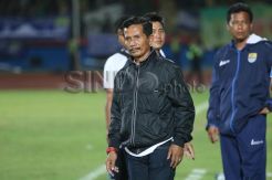 Djanur Tahu Siapa Calon Pelatih Persib Bandung