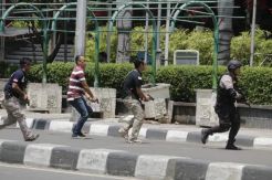 Polisi Tembak 4 Pelaku Terorisme di Sarinah
