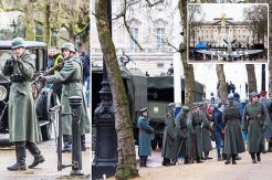 Nazis Doorstep of Buckingham Palace!
