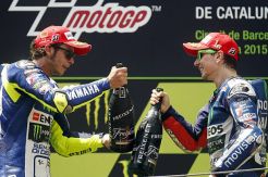 Unek-unek Rossi Kepada Lorenzo: Hormatilah Saya!