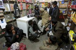 Tebar Ancaman, ISIS Bangun Radio Propaganda di Afghanistan