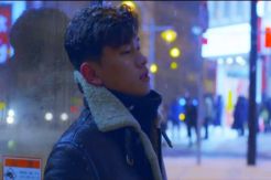 Di Video Klip Dont Forget,...